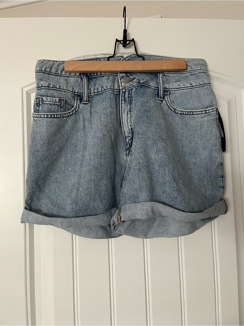 Banana Republic High-Rise Double Button 4 Inch Denim Shorts